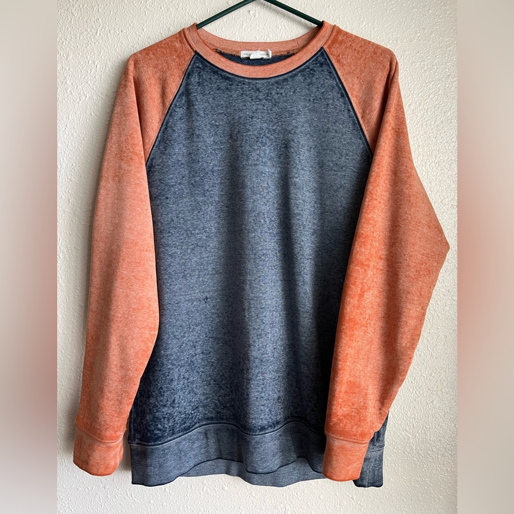 Threads 4 Thought Medium Raglan Sweatshirt NWOT